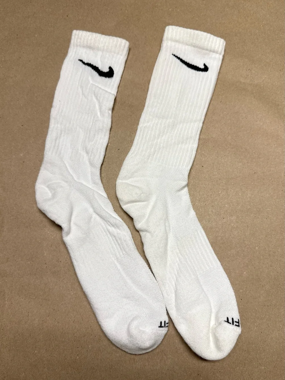 Nike White Black Dri Fit Crew L Large Men's 8-12 Socks NEW!